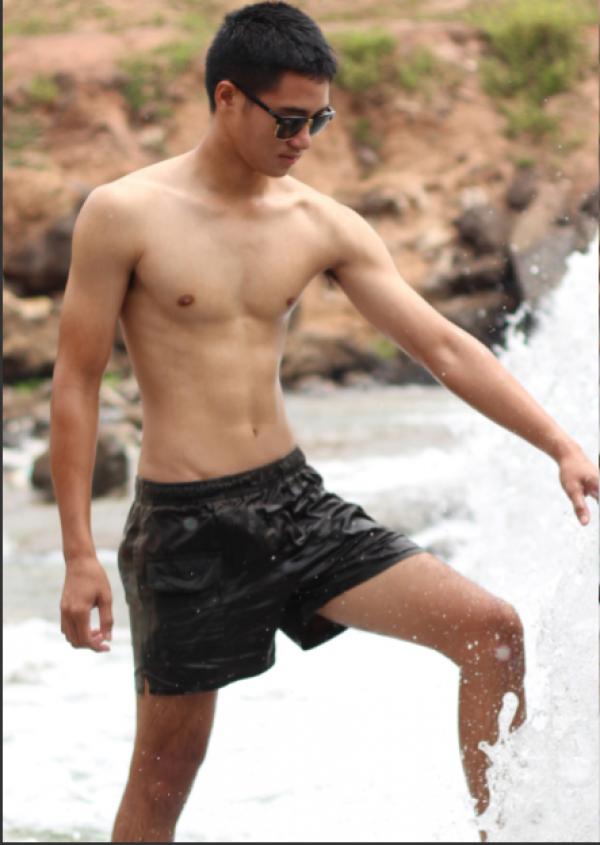 Alexis-Men-2